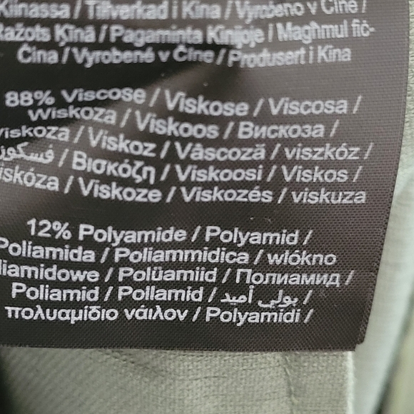 Vero Moda Belted Culottes With Paper Bag Waist in Sage Green - Picture 16 of 16